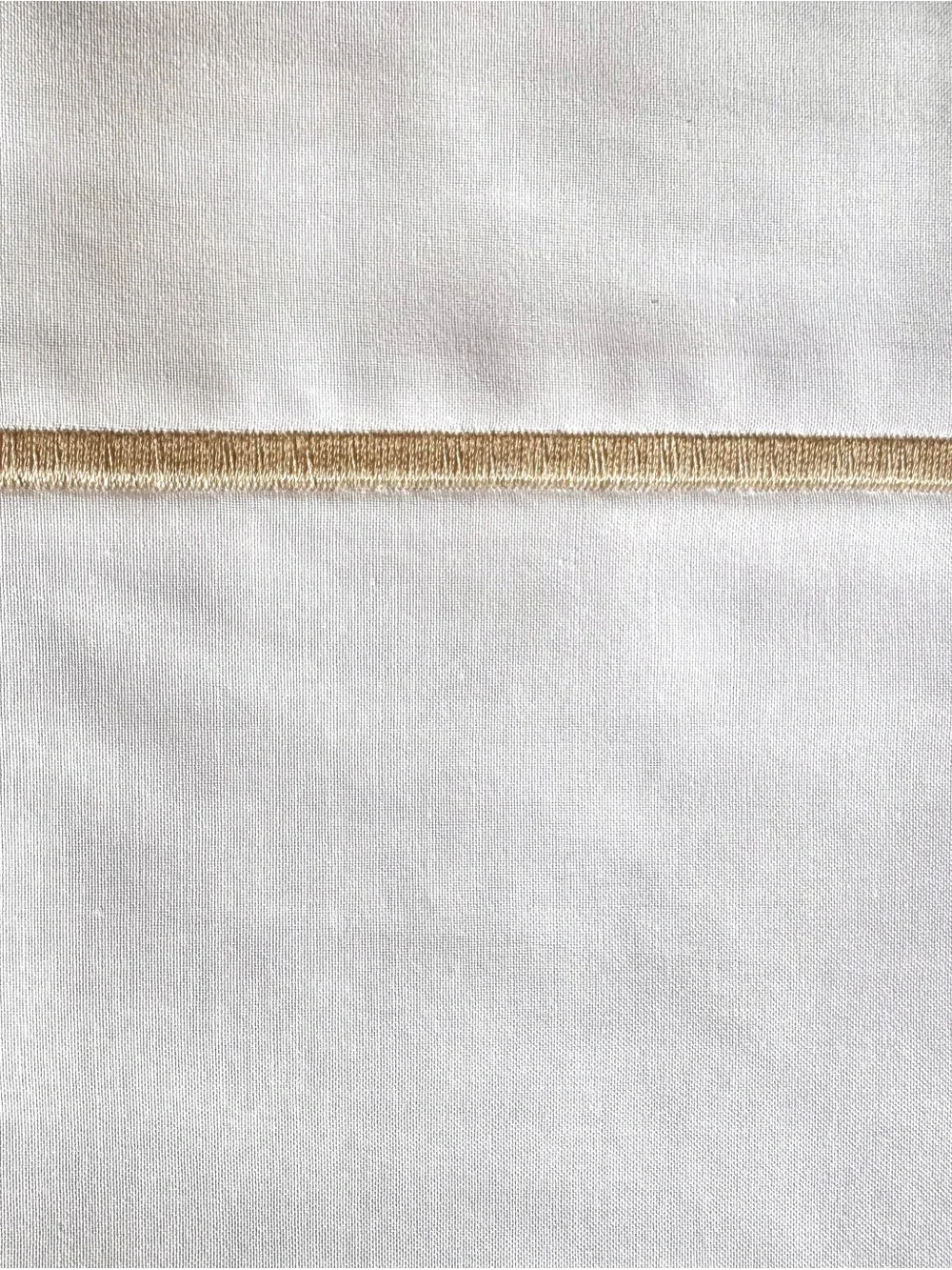 Premium 100% Italian cotton pillow cases with gold trim